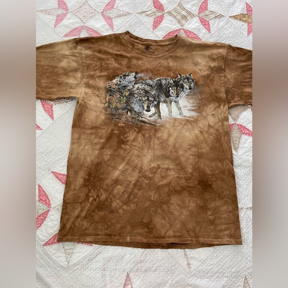 The Mountain Wolf tie dye tee shirt XL